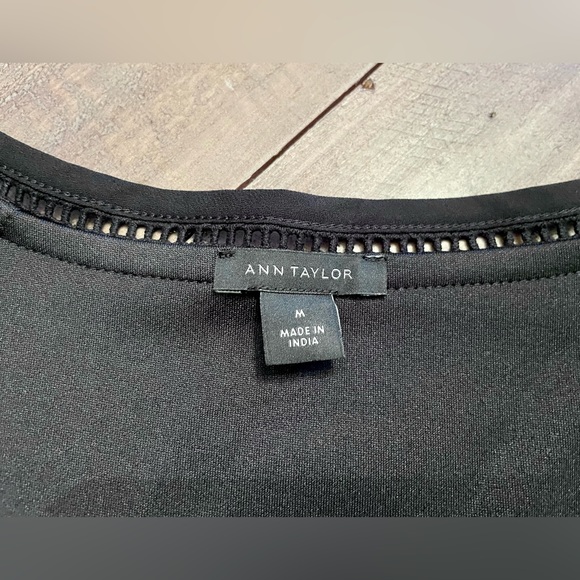 Ann Taylor Ladder Trim Square Neck Top Size Medium - Picture 5 of 5